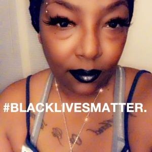 Meet your Posher, Trena